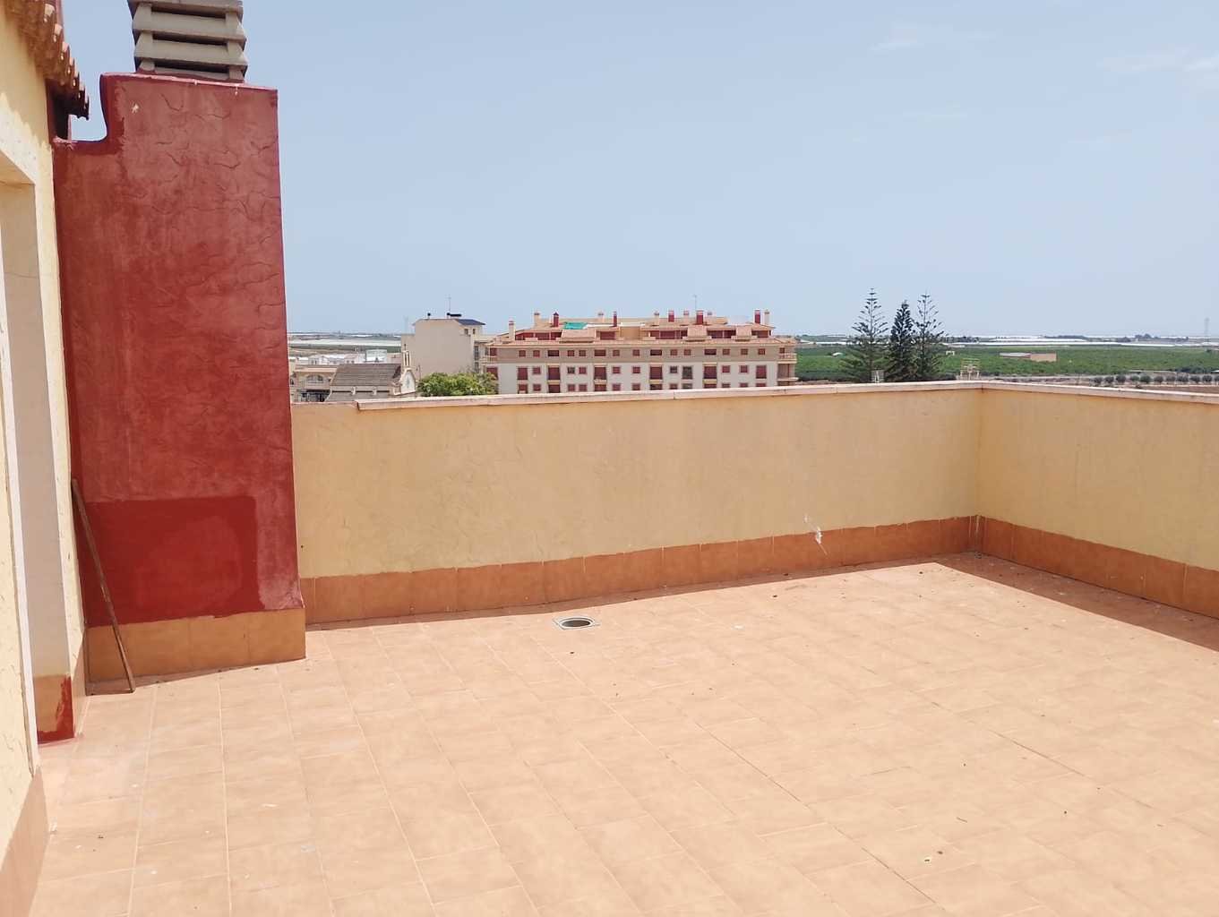 Duplex on Calle Enrique Tierno Galván — image 9